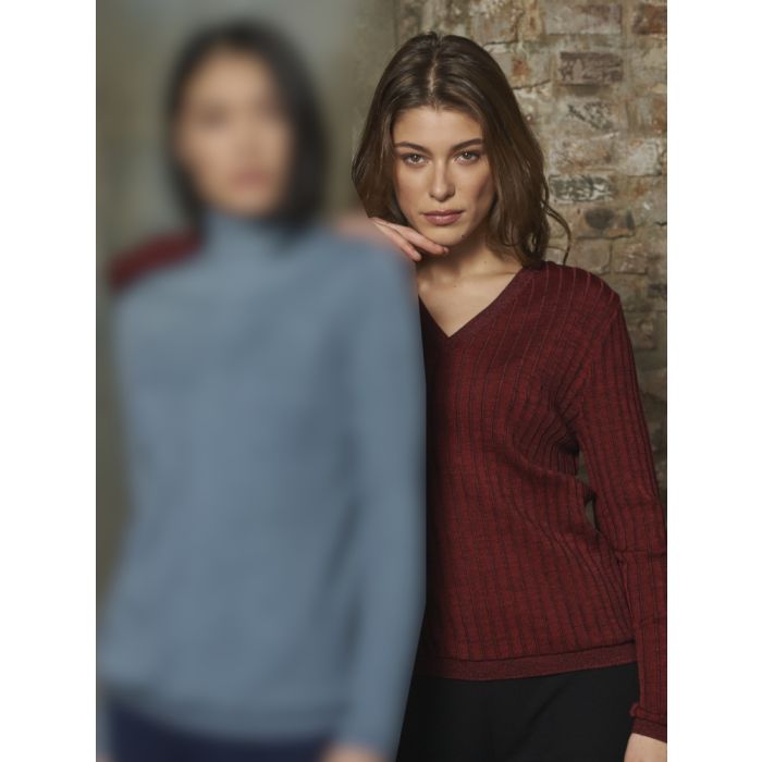 Merinowolle-Seide LANGARM SHIRT breite Rippe rot von Oscalito