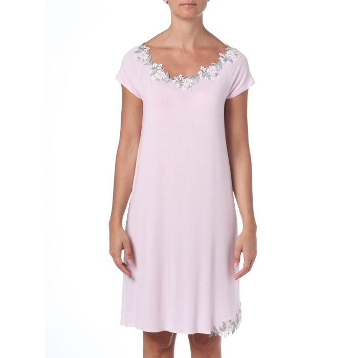 Kurzarm Nachtkleid CAMILLA zartrosé aus Modal von Imec