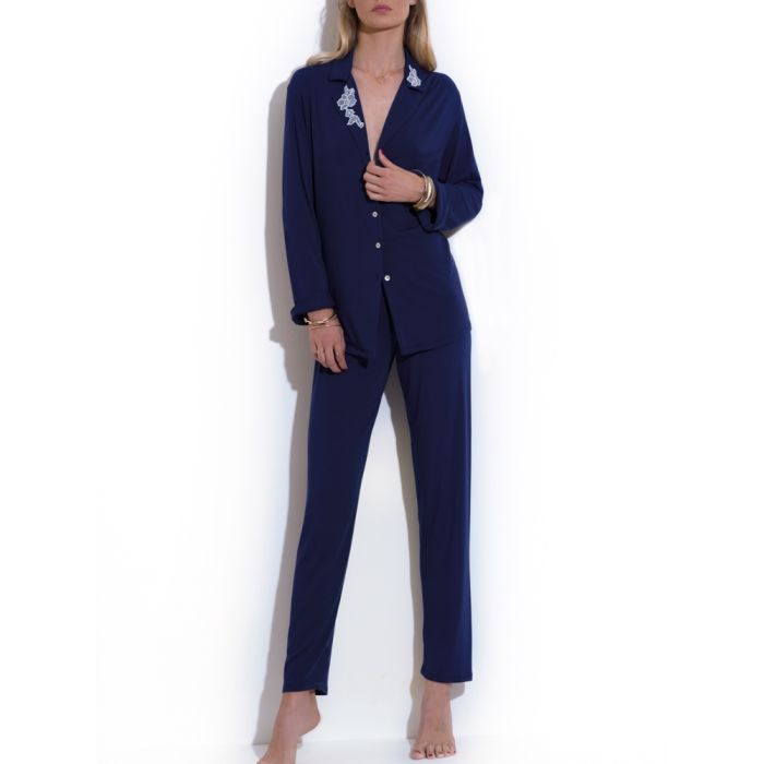 Modal Pyjama BLU No.2 von Chiara Fiorini