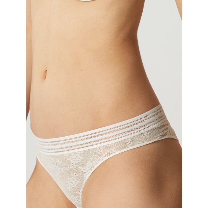 Tüllspitze String MISS LEJABY von Maison Lejaby