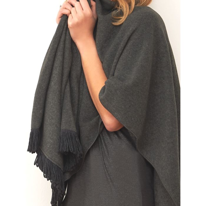 Cape / Stola KUSCHEL VISCOSE dunkelgrau von Chiara Fiorini