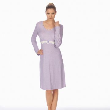 Nachtkleid WINTER BEAUTY lavendel von Triumph